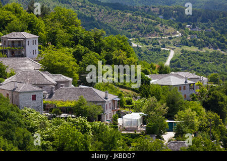 Griechenland, Region Epirus, Zagorohoria Bereich, Vikos-Schlucht, Dorf von Monodendri Stockfoto