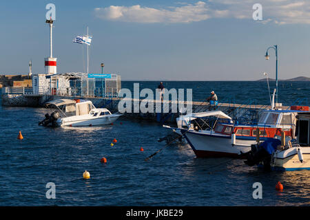 Griechenland, OstMazedonien und Thrace Region, Kavala, Kavala Hafen pier Stockfoto