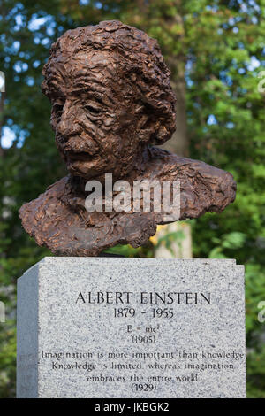 USA, New Jersey, Princeton, Albert Einstein-statue Stockfoto