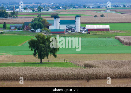 USA, Pennsylvania, New Holland, erhöhte Bauernhof anzeigen Stockfoto