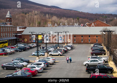 USA, Massachusetts, North Adams, Mass MOCA, Massachusetts Museum of Contemporary Art, ehemaligen Mühlengebäuden umgebaut Kunstmuseum, außen Stockfoto
