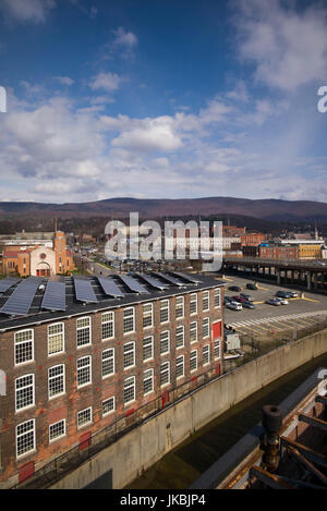 USA, Massachusetts, North Adams, erhöhten Blick auf die Stadt Stockfoto