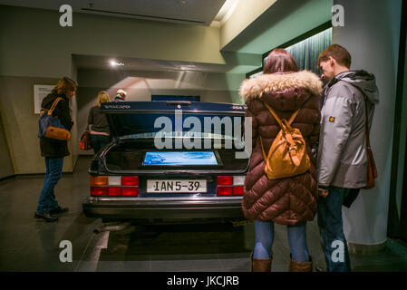 Deutschland, Berlin, Museum Insel, DDR Museum, Museum des Lebens in der DDR unter kommunistischer Herrschaft, Volvo-Limousine, die von der kommunistischen Partei-Elite verwendet Stockfoto