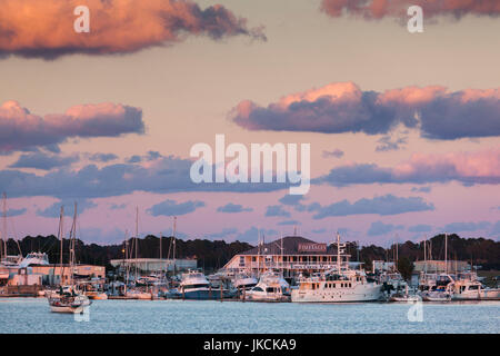 Waterfront, Abenddämmerung, Beaufort, North Carolina, USA Stockfoto