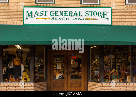USA, North Carolina, Boone, Außenseite des Mastes General Store Stockfoto
