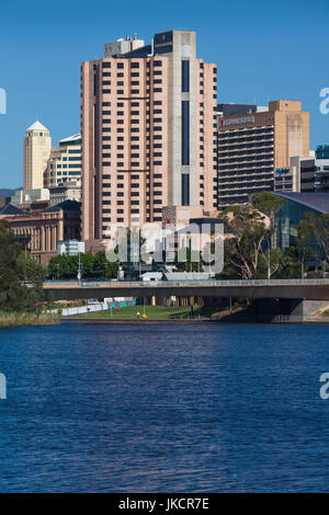 Australien, South Australia, Adelaide, Skyline vom Lake Torrens, tagsüber Stockfoto