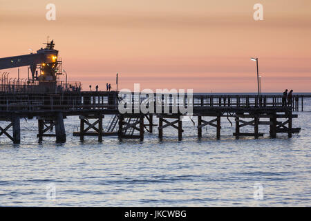 Australien, South Australia, Yorke Peninsula, Wallaroo, Stadt Steg, Sonnenuntergang Stockfoto