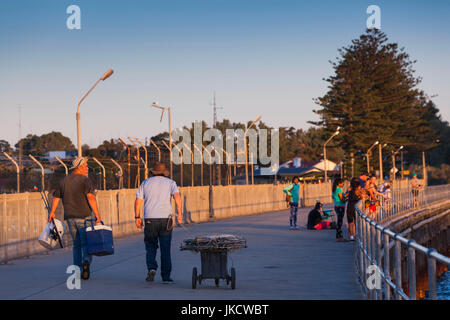 Australien, South Australia, Yorke Peninsula, Wallaroo, Stadt Steg, Sonnenuntergang Stockfoto