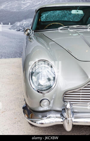 Australien, Victoria, VIC, Melbourne, Carlton, Melbourne Museum, entwerfen 007 ausstellen, Aston Martin DB5 von James Bond-Filme Stockfoto