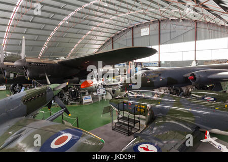 Australien, Western Australia, Bull Creek, RAAF Aviation Heritage Museum, WW2-Ära Avro Lancaster Bombenflugzeuge Stockfoto
