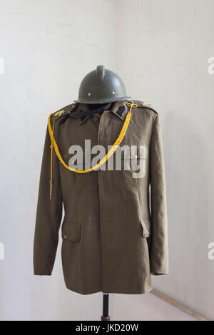 Rumänien, Banat Region, Timisoara, Dauerausstellung von der Revolution von 1989, Militär und Polizei-Uniformen Stockfoto
