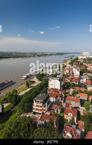 Bulgarien, Donau und Northern Plains, Ruse, erhöhten Blick auf die Danube Flussufer Stockfoto