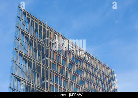 Deutschland, Baden-Württemberg, Stuttgart, Mailaender Platz, LB-BW-Gebäude Stockfoto