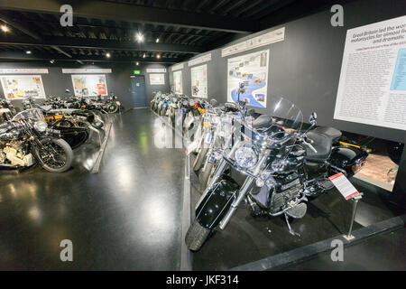 Teil der britischen Motorradsammlung in der Haynes International Motor Museum, Sparkford, Somerset, England, Vereinigtes Königreich Stockfoto