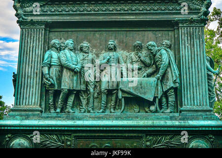 General John Logan diskutieren Strategie Memorial Bürgerkrieg Statue Logan Circle Washington DC.  Statue gewidmet 1901 Bildhauer Franklin Simmons und Stockfoto