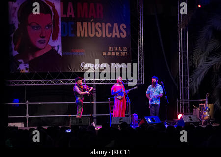 Cartagena, Spanien. 22. Juli 2017. US-amerikanische Sängerin, Leyla McCalla während ihres Konzertes in La Mar de Músicas Festival. © ABEL F. ROS/Alamy Live-Nachrichten Stockfoto