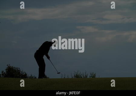 Southport, Merseyside, England. 22. Juli 2017. Hideki Matsuyama (JPN) Golf: Hideki Matsuyama in Japan am 12. Loch während der dritten Runde 146. British Open Golf Championship im Royal Birkdale Golf Club in Southport, Merseyside, England. Bildnachweis: Koji Aoki/AFLO SPORT/Alamy Live-Nachrichten Stockfoto