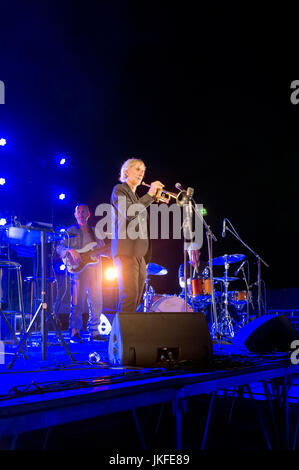 Valflaunes, Pic St. Loup, Occitanie Frankreich: 22. Juli 2017. Musikfestival, Hortus Live auf dem Gebiet der Hortus, Weingut. Eric Truffaz Quartett im Konzert. Bildnachweis: Digitalman/Alamy Live-Nachrichten Stockfoto