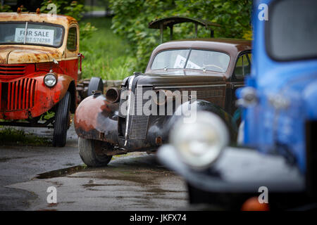 Alte amerikanische Oldtimer restaurierungsbedürftig zum Verkauf in der Nähe von Harrogate, North Yorkshire, England. Stockfoto