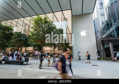 Singapur - 28. Mai 2017: Äußere des ersten Apple Store in Singapur in der Orchard Road Stockfoto