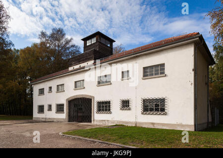 Deutschland, Bayern, München - Dachau, WW-2 Ära Nazi Konzentration Lager, Jourhaus, Lagereingang Stockfoto