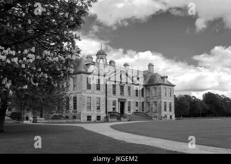 Belton House und Gärten; Belton Dorf; Lincolnshire; England; UK Stockfoto