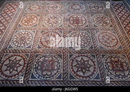 Die römischen Mosaikboden und Hypokaustum innerhalb von Verulamium Park, St Albans, Hertfordshire, UK Stockfoto