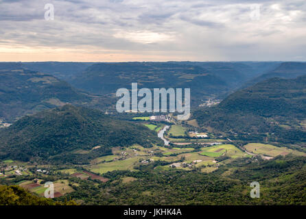 Ninho Das Aguias (Adlerhorst) - Nova Petropolis, Rio Grande do Sul, Brasilien Stockfoto