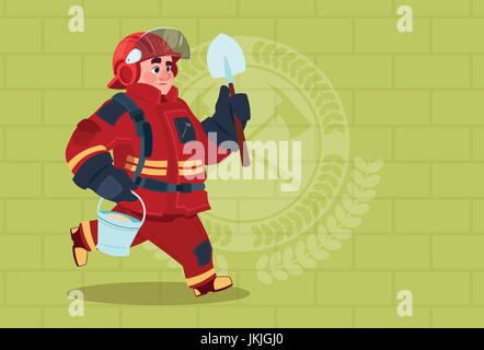 Feuerwehrmann mit Schaufel und Eimer Uniform und Helm Erwachsene Feuerwehrmann über Brick Hintergrund laufen Stock Vektor