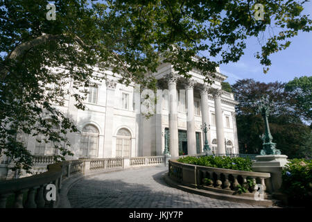 Marble House Mansion in Newport, Rhode Island entstand zwischen 1888 und 1892 von Richard Morris Hunt für Vanderbilt & jetzt als Museum geöffnet. Stockfoto