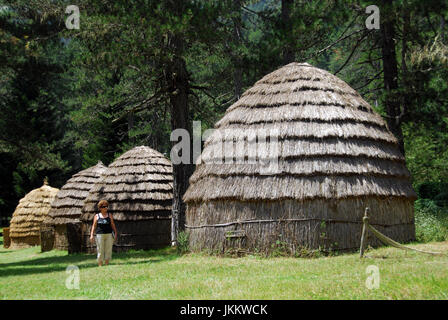 Zagoria Bergdörfer, Griechenland (Dilofo, Skamneli, Laista, Tsepelovo)  08 08 2010 Stockfoto