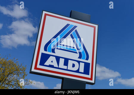 Schild, Schild, Aldi, Berlin, Deutschland, Deutschland Stockfoto