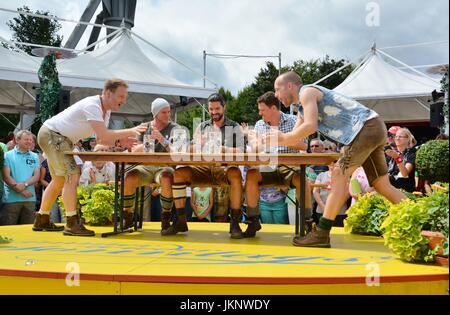 Rust, Deutschland, 23. Juli 2017, Das Erste ARD TV-Show "Immer Wieder Sonntags" Featuring VoXXclub Credit: Mediensegel/Alamy Live-Nachrichten Stockfoto