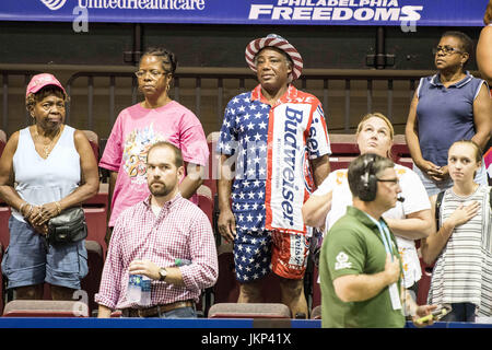 Philadelphia, Pennsylvania, USA. 24. Juli 2017. Tennis-Fans in St. Joseph Hagen Arena in Philadelphia PA. Bildnachweis: Ricky Fitchett/ZUMA Draht/Alamy Live-Nachrichten Stockfoto