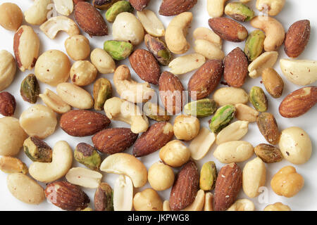 Nahaufnahme von Nussmischung Stockfoto