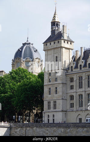 Paris, Frankreich, Gothic & Neo-Barock, Conciergerie & Greffe de Tribunal de Commerce de Paris, Stockfoto