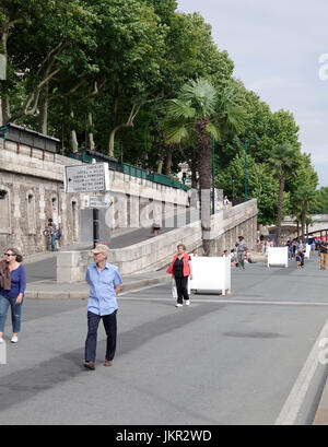 Paris, Frankreich, Paris Plages (Strände), Sommerfest, ein Spaziergang auf der Stadtautobahn und von Rampe. Stockfoto