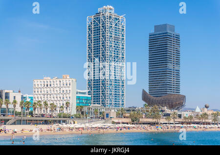 Barcelona-Catalunya Spanien Platja De La Barceloneta Promenade und der Strand von Barceloneta Barcelona Spanien Eu Europa Katalonien Stockfoto