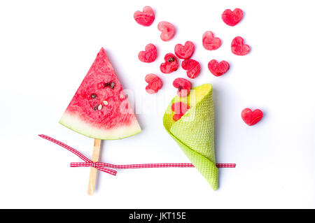 Wassermelone Fruit Slice auf einem Stick mit Eiscreme-Kegel Stockfoto