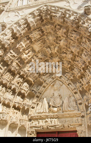 Frankreich, Yonne (89), Auxerre, Fassade De La Cathédrale Saint-Etienne / / Frankreich, Yonne, Auxerre, die Kathedrale Saint-Etienne, Westfassade Stockfoto