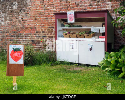 Self Service Obst und Gemüse Verkauf mit Ehrlichkeit-Box am Goldsborough bei Knaresborough North Yorkshire England Stockfoto