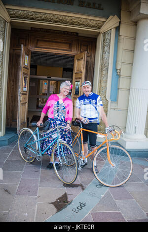 Vintage Radsport-Event in Cumbria, Sitz in Ulverston. Stockfoto