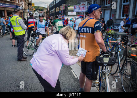 Vintage Radsport-Event in Cumbria, Sitz in Ulverston. Stockfoto