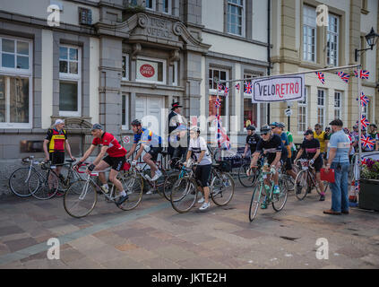 Vintage Radsport-Event in Cumbria, Sitz in Ulverston. Stockfoto