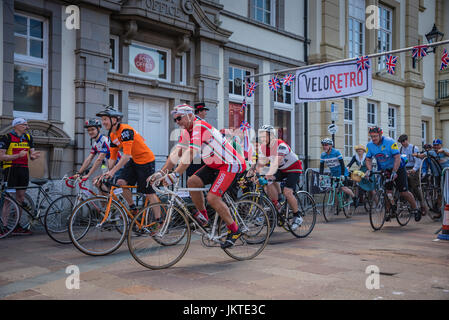 Vintage Radsport-Event in Cumbria, Sitz in Ulverston. Stockfoto