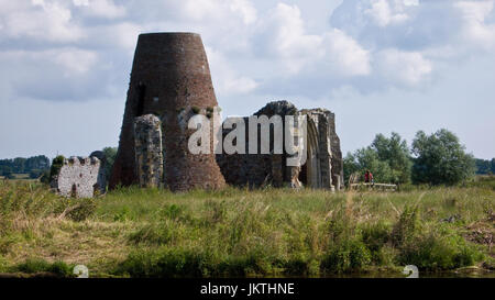 Abtei St. Benet, auf dem Fluss Bure in den Norfolk Broads. Auch bekannt als St. Benet es bei Holme/Hulme. Norfolk, Großbritannien Stockfoto