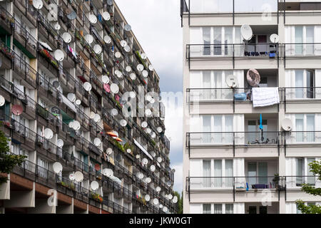 Sozialer Wohnungsbau Wohnung Blöcke im Pallasseum auf Pallastrasse im Bezirk Schöneberg von Berlin, Deutschland. Stockfoto