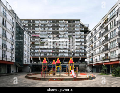 Sozialer Wohnungsbau Wohnung Blöcke im Pallasseum auf Pallastrasse im Bezirk Schöneberg von Berlin, Deutschland. Stockfoto