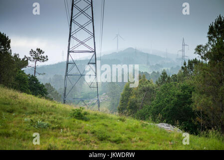 Windkraftanlagen, Camino de Santiago, Galizien, Spanien, Europa. Stockfoto