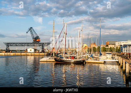 Rostocker Hafen segeln Boote, Hafen Crans, Mecklenburg-Vorpommern, Stockfoto